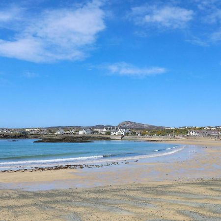 Вилла Min Y Mor Trearddur Bay Экстерьер фото