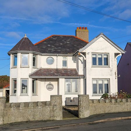 Вилла Min Y Mor Trearddur Bay Экстерьер фото