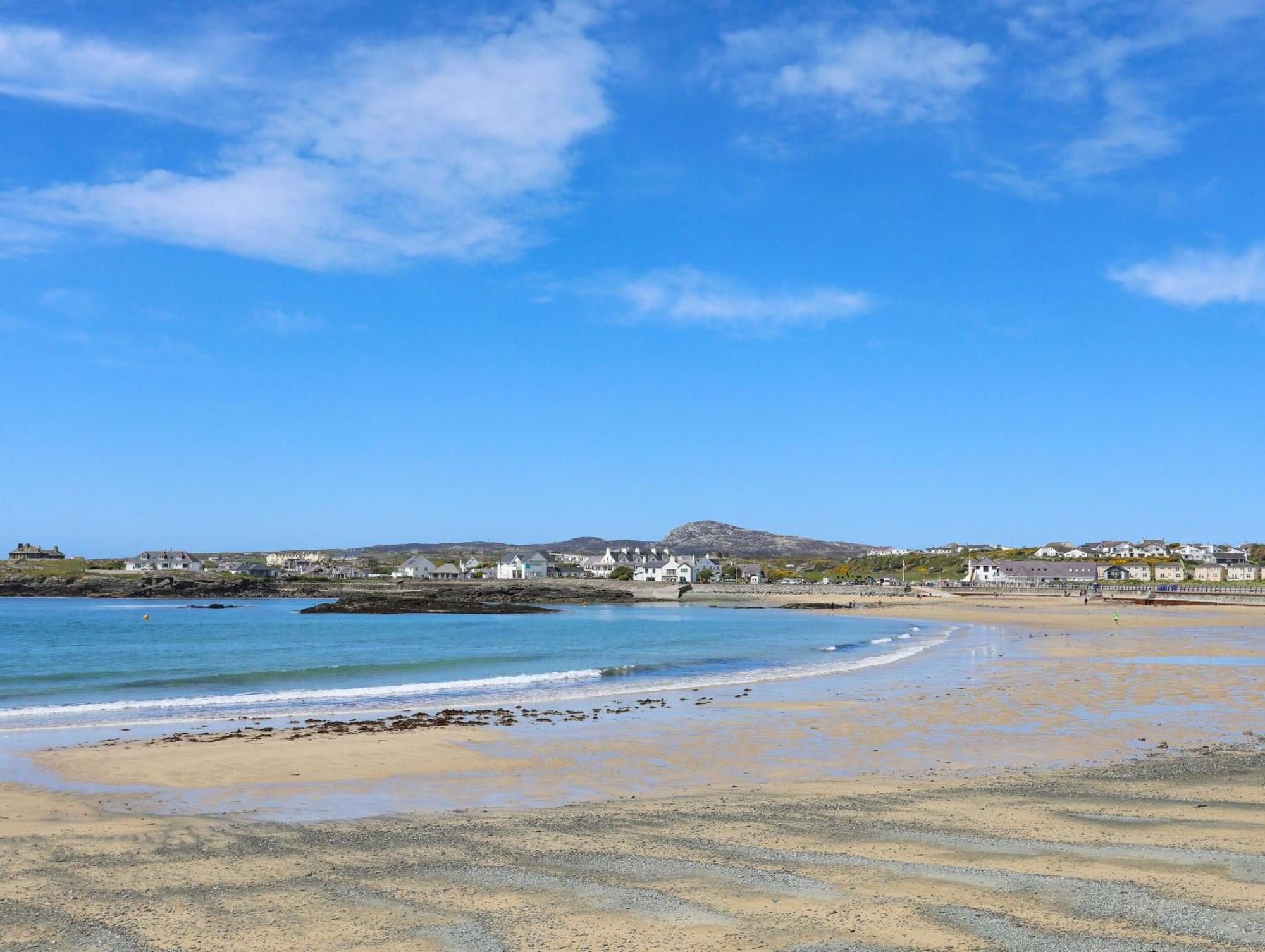 Вилла Min Y Mor Trearddur Bay Экстерьер фото