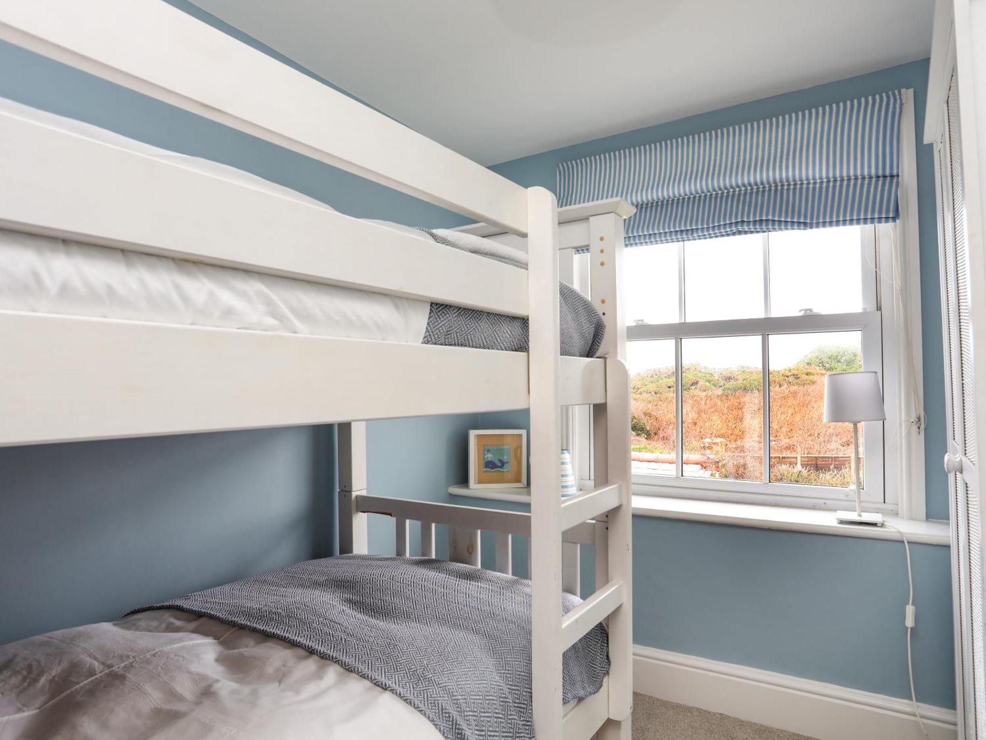 Вилла Min Y Mor Trearddur Bay Экстерьер фото