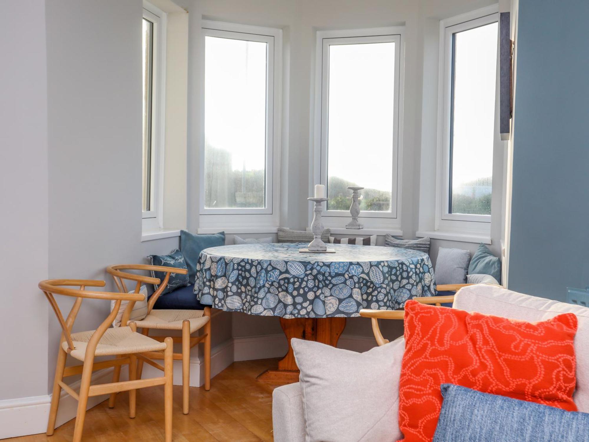 Вилла Min Y Mor Trearddur Bay Экстерьер фото