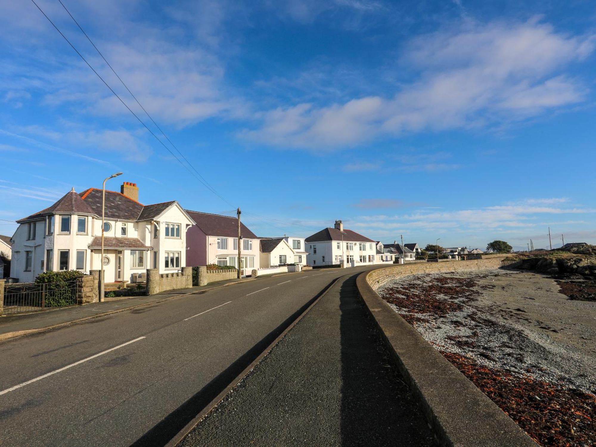 Вилла Min Y Mor Trearddur Bay Экстерьер фото